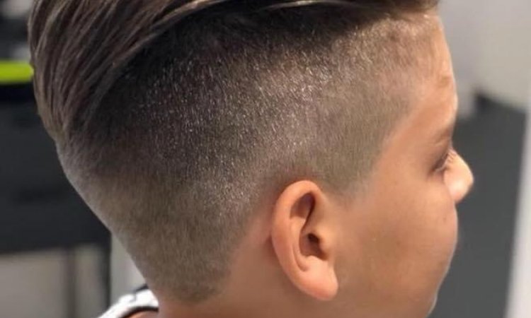 Coupe garçon par nos coiffeurs à Sainte-Clotilde 974